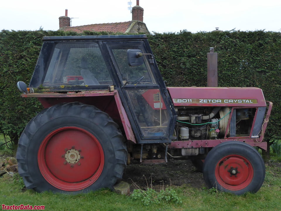 Zetor 8011 tractor