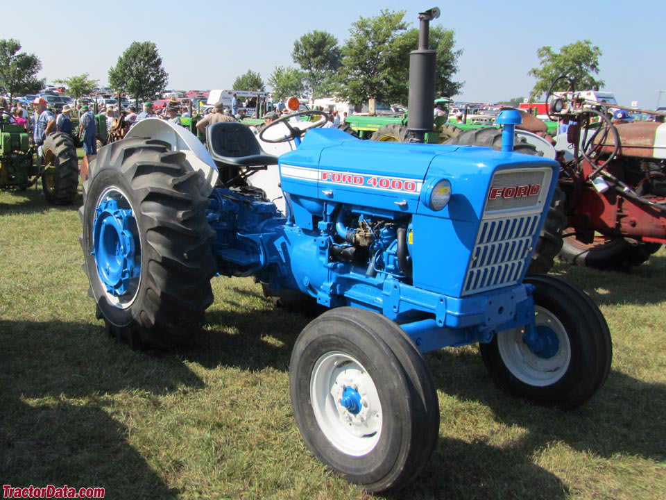 Ford 4000 tractor