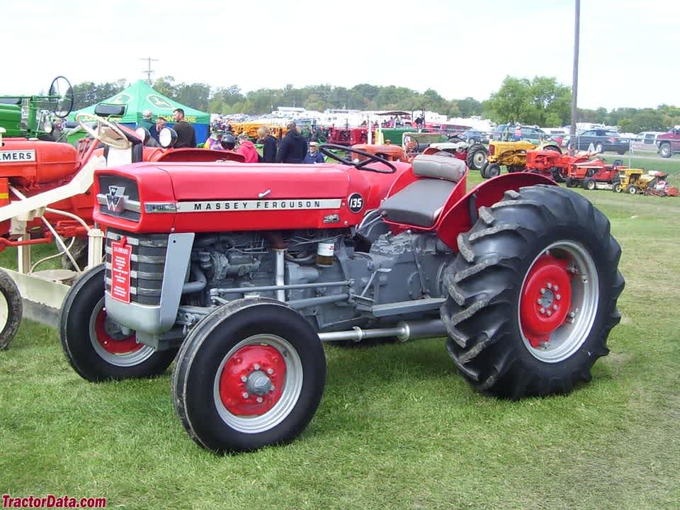 Massey Ferguson 135 tractor